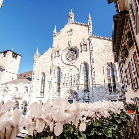 Ferienwohnung La Finestra Sul Duomo - The House Of Travelers Como Exterior foto